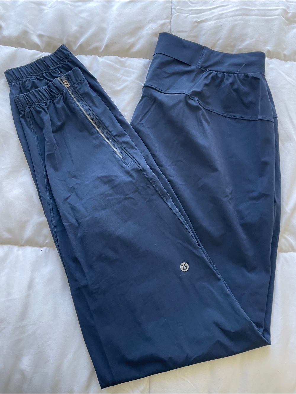 lululemon athletica Men’s Deep Navy Jogger Pants